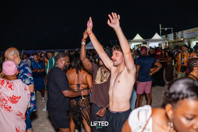 Lifted | 2026, photograph 15